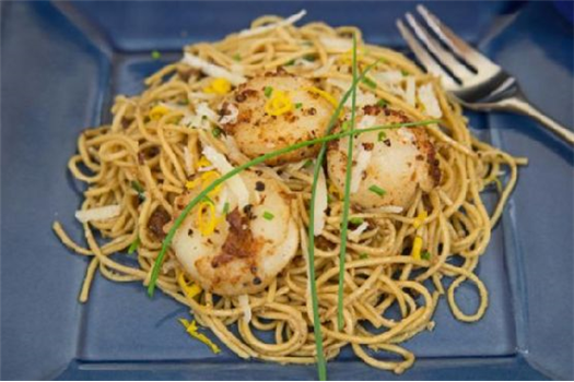 Quick and Easy Scallop Pasta