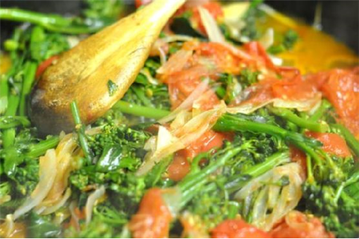 Broccoli Rabe and Breaded Veal Scallopini