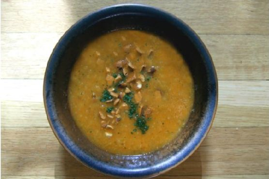 Catalan Tomato Zucchini Soup With Mint and Toasted Almonds