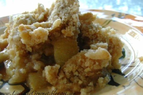 Easy & Delish! ~ Apple Crumble