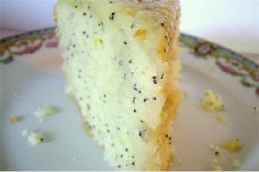 Lemon Poppy Seed Pound Cake