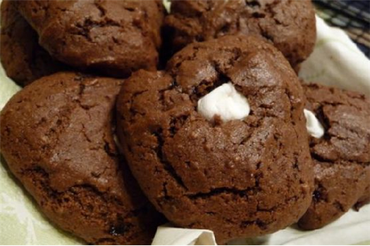 Bournvita Marshmallow Cookies