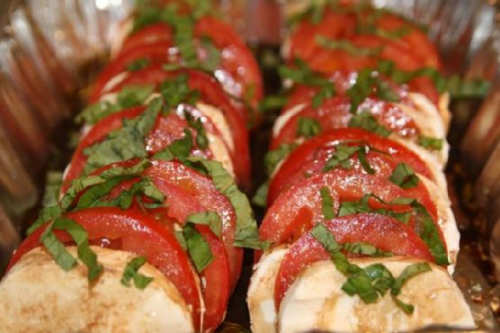 Fresh Tomato Mozzarella Side Salad