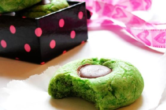 Pandan Thumbprint Biscuits