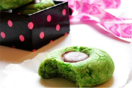 Pandan Thumbprint Biscuits