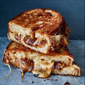 French Onion Grilled Cheese Sandwich