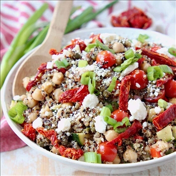 Quinoa Greek Salad