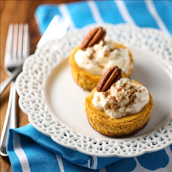 Mini Pumpkin Cheesecakes